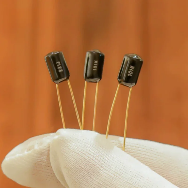 1 шт. Слюдяной конденсатор из медной фольги Amtrans 100P-8200P сделано в Японии