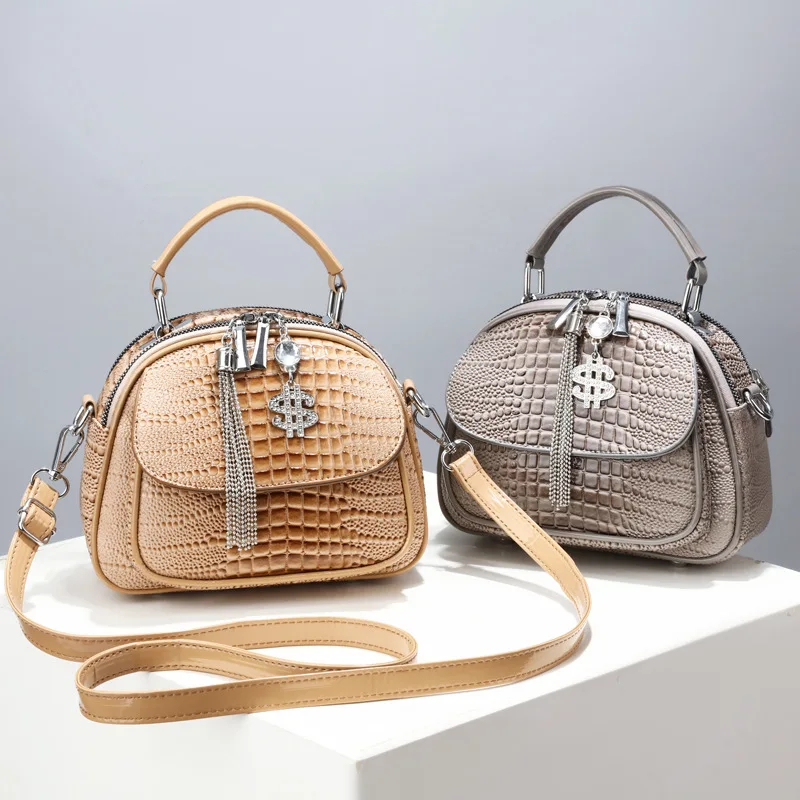 

2024 New in tassels Crocodile Pattern Lid Bag Fashionable and Versatile Handheld One Shoulder Crossbody Bag for Women сумка 가방