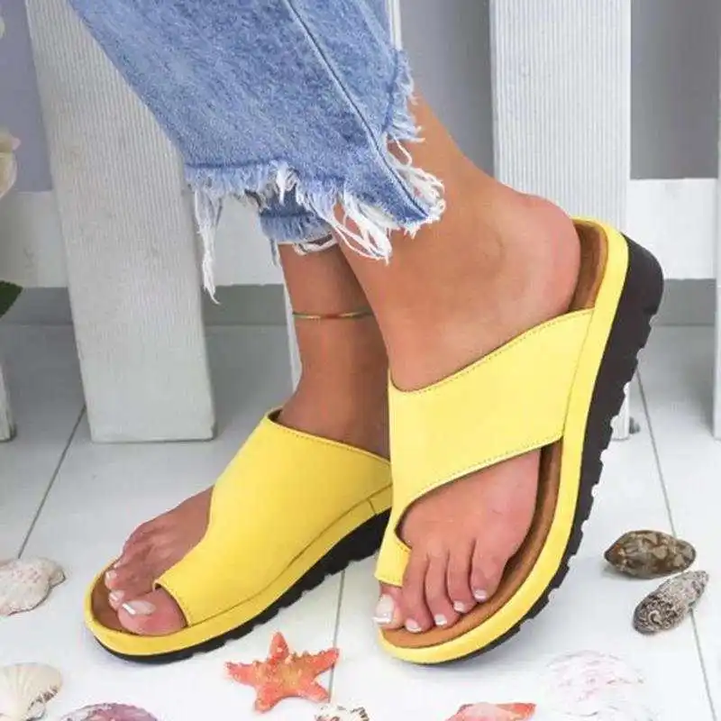

2022 Summer Sandals Comfortable Platform Flats Sole Ladies Casual Soft Big Toe Foot Sandals Orthopedic Bunion Corrector Slippers