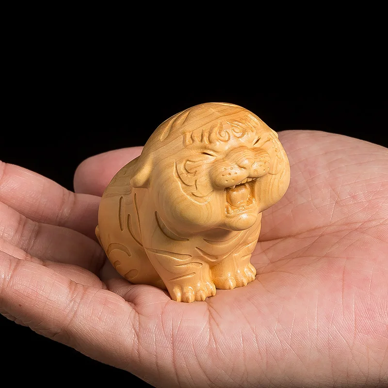 

Wood Carving Lucky Mascot Zodiac Tiger Solid Wood Crafts Boxwood Cute Animals Small Tiger Ornaments