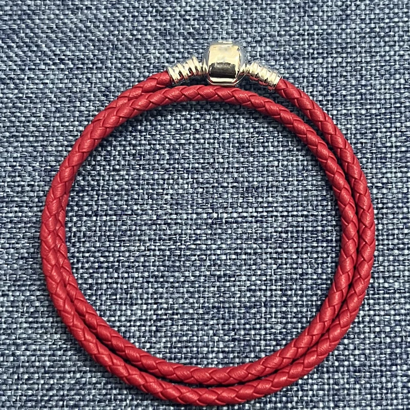 Цепочка из серебра 925 пробы черного и красного цвета с подвеской верхний слой