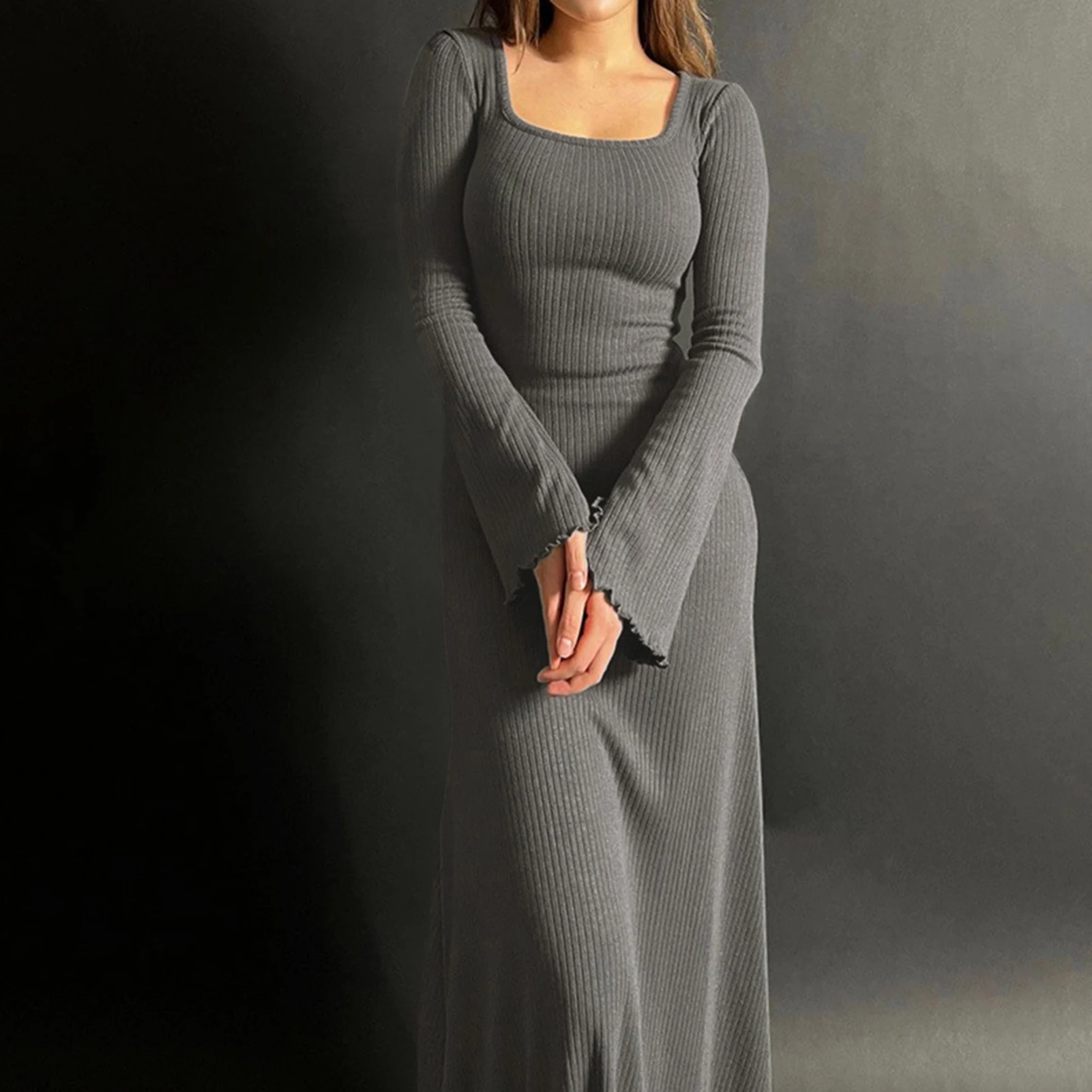 

Женское однотонное платье-макси с длинным рукавом и квадратным вырезом