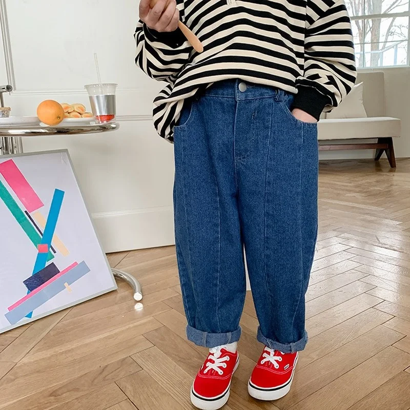 

Boys Spring fashion patchwork loose jeans Kids all-match lable denim pants