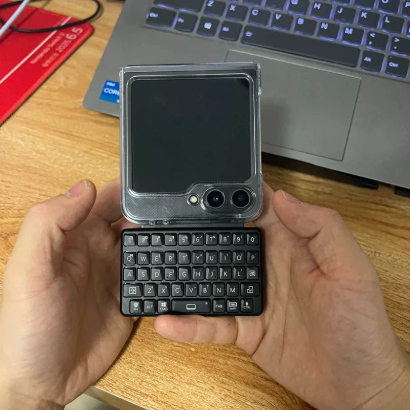Магнитная Bluetooth-мини-клавиатура EXknight для Samsung Z Flip Series, компактная клавиатура для телефонов с гибким экраном, аксессуары для Blackberry (art.: 3920db470b4a0) - 3920db470b4a0