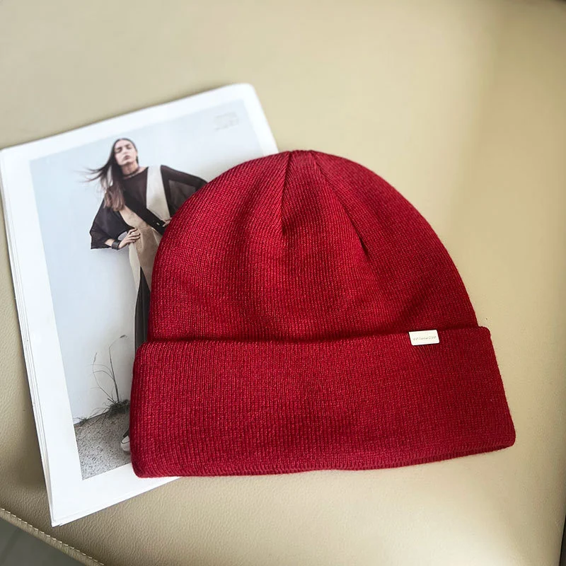 Шапка-бини женские зимние теплые вязаные шапки уличные двухслойные