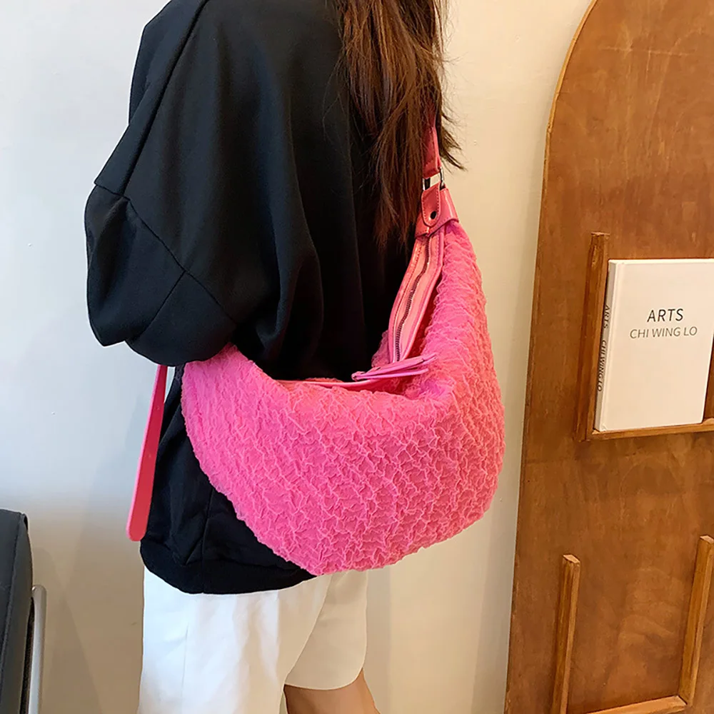 

Chic Lace Pleated Fabric Crossbody Bags Women Solid Color Large Capacity Half Moon Shoulder Bags Casual Female Chest Pack