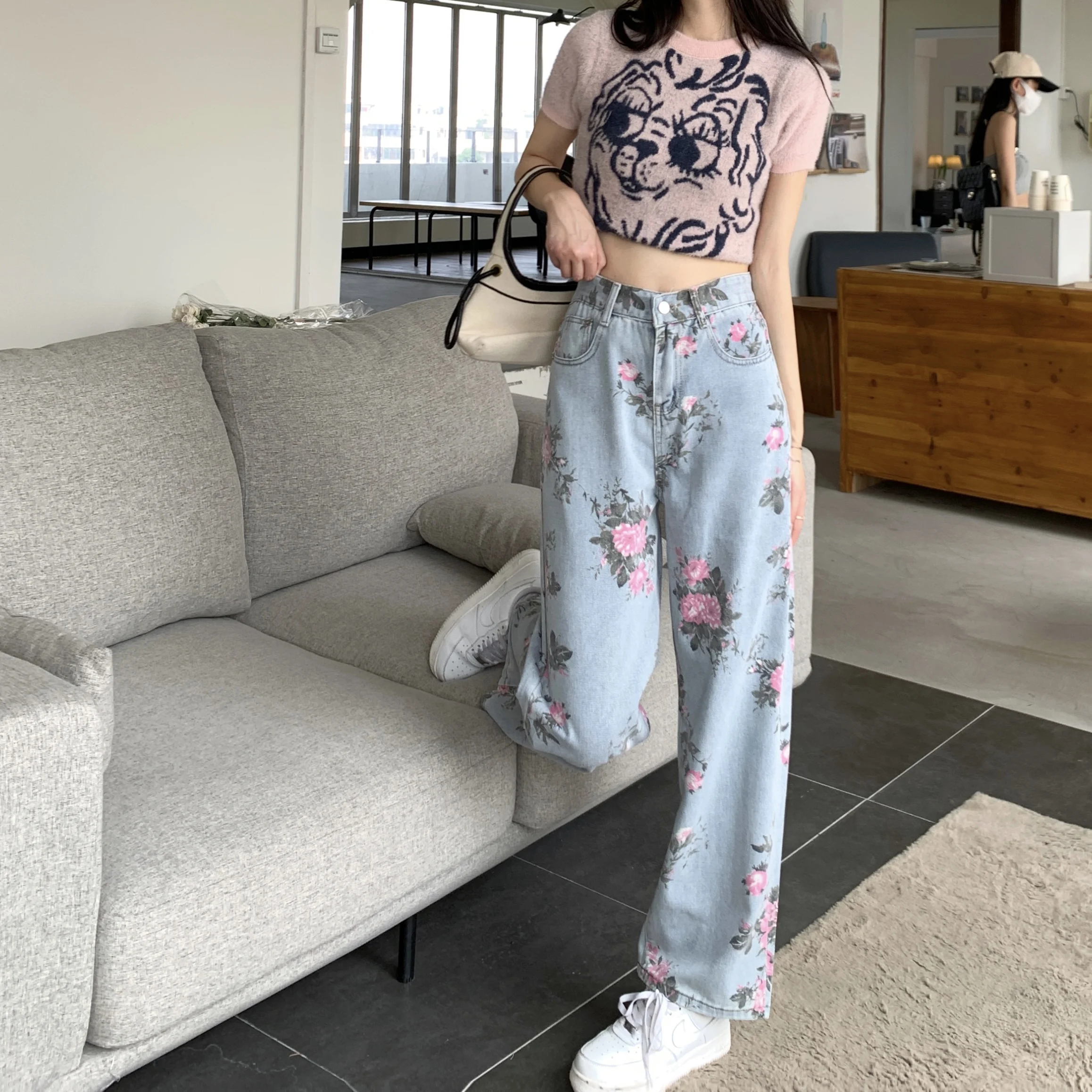 

Spring Women's Retro Rose Jeans Female High Waist Drape Denim Wide Leg Pants Fashion Casual Straight Trousers Women Clothing