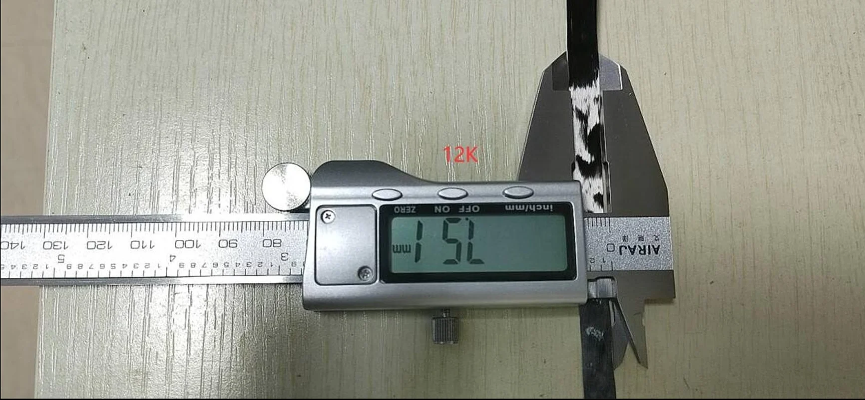 12K Углеродное волокно нить проводящая нагревательная 4410Mpa 10M/20M/50M/100M