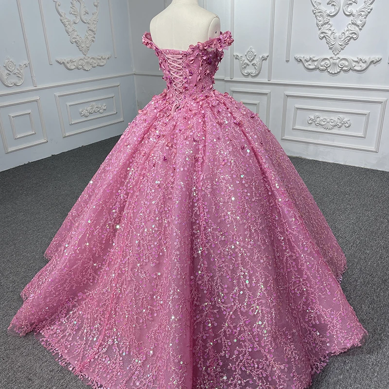 Рисунок 4 - Роскошное пышное платье из органзы;