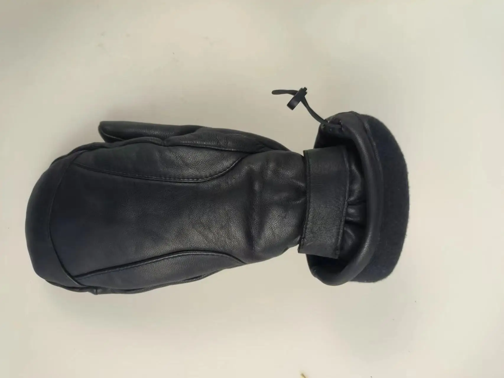 Перчатки с электрическим подогревом новые водонепроницаемые износостойкие