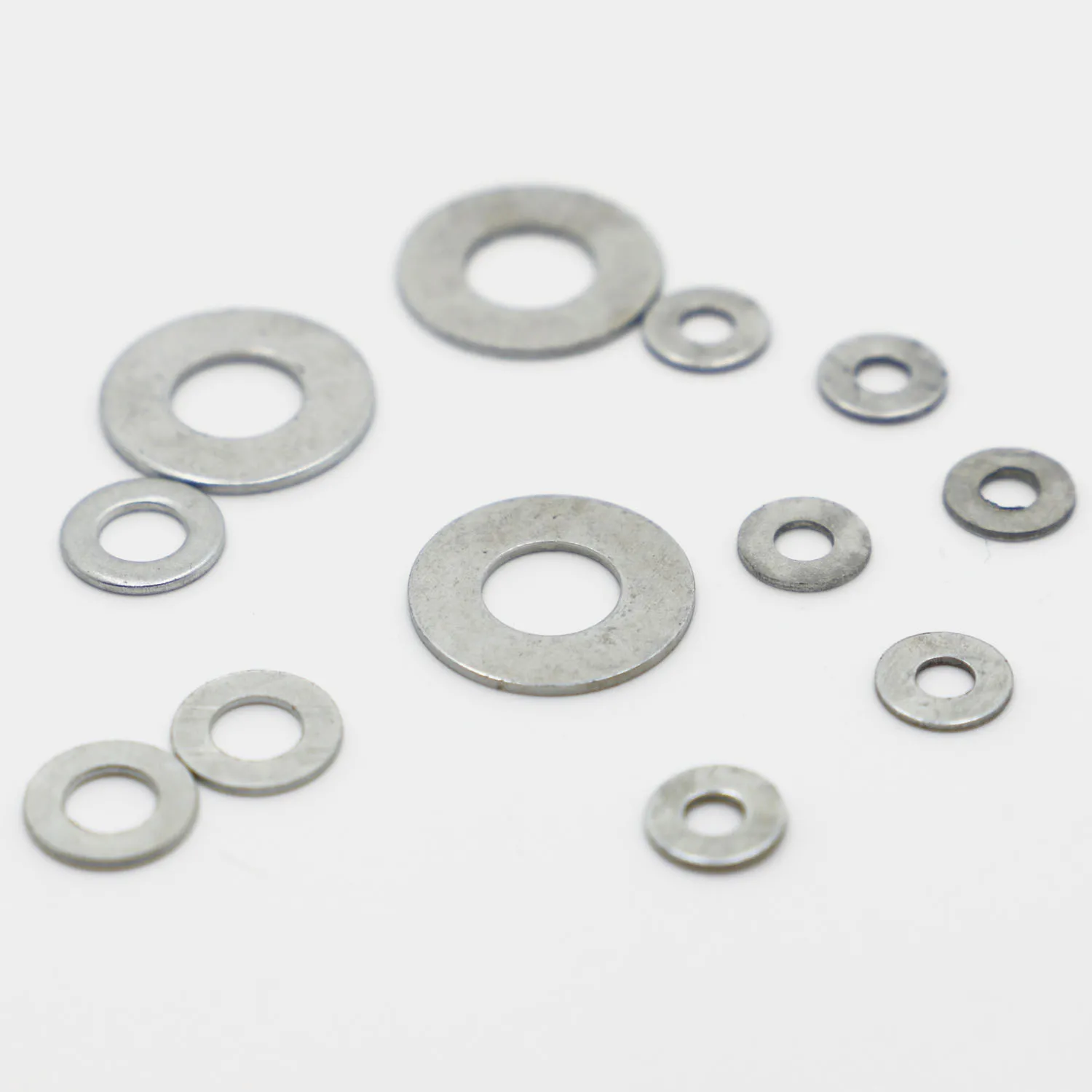 

10/50/100PCS Galvanized Steel Flat Washer Plain Gasket for M2 M2.5 M3 M3.5 M4 M5 M6 M8 M10 M12 M14 M16 Screw Bolt