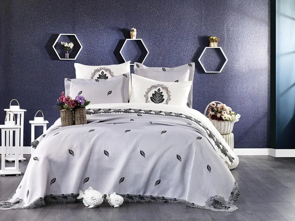 

French Laced Embroidered Alya Bridal Set Gray