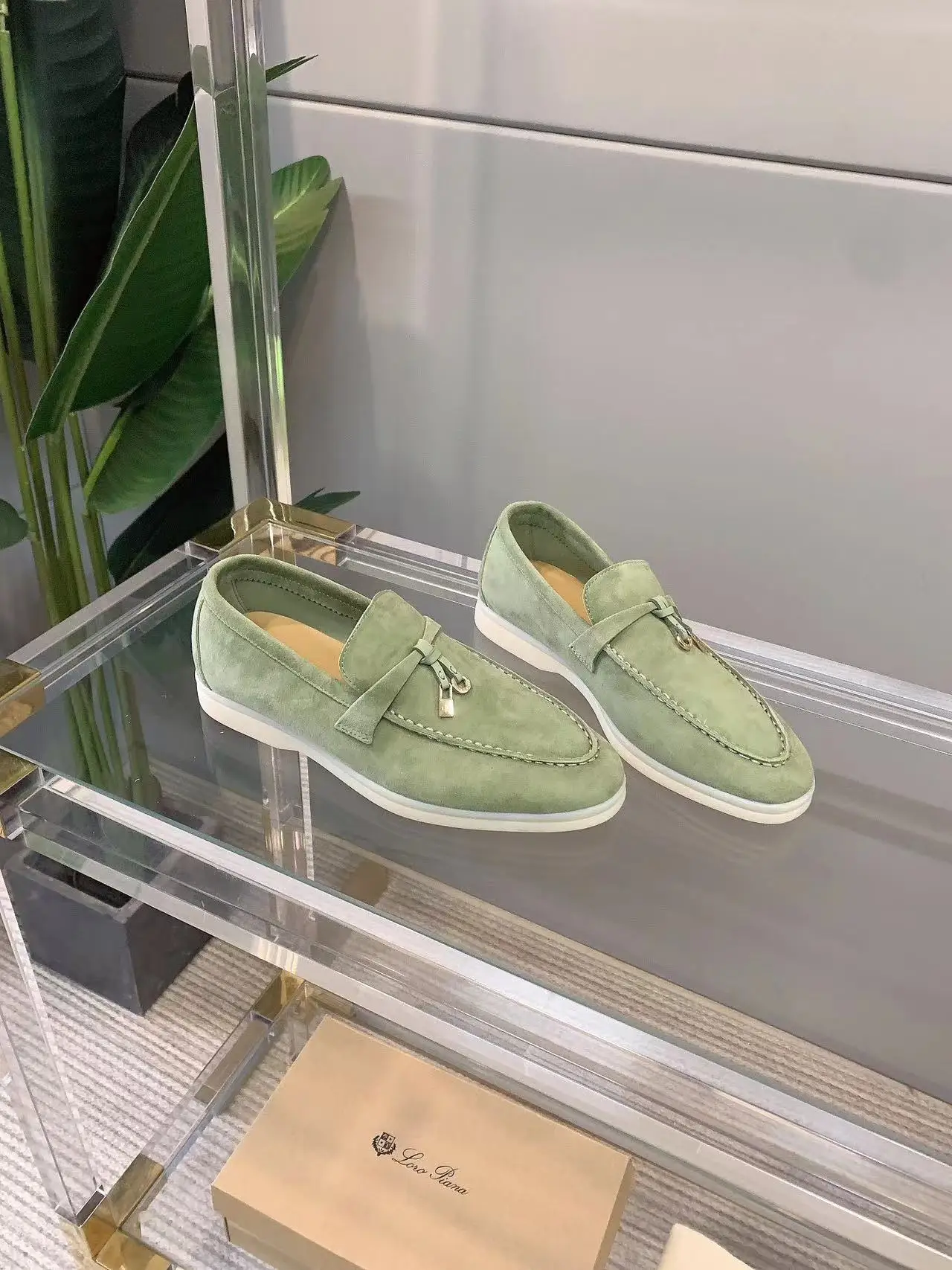 Summer Walk 2023 Pure Soft soled comfortable loafers Flat fringe Women's shoes Leather cashmere single shoes without shoebox