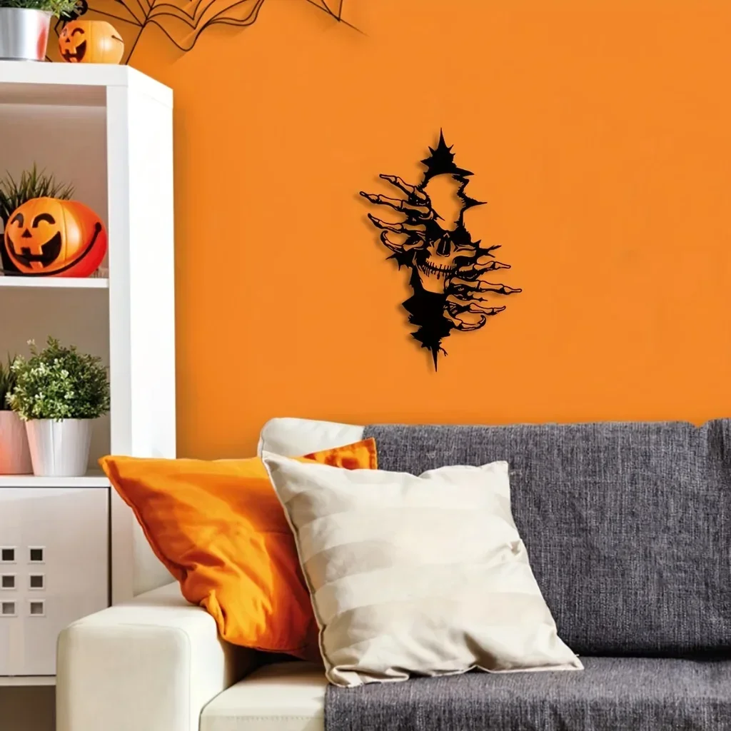 Классический черный металлический череп