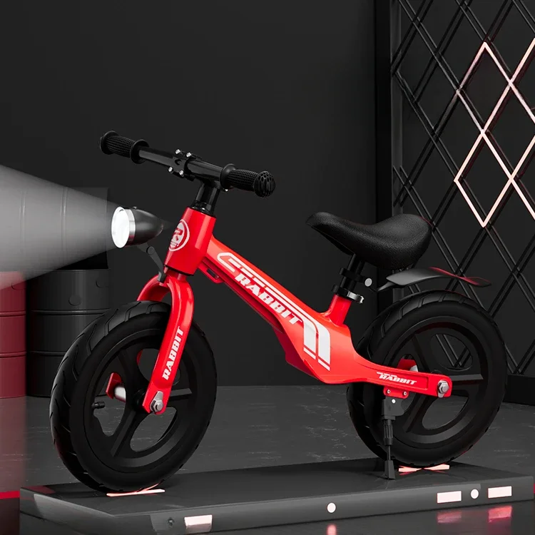 

Детский сбалансированный велосипед без педалей