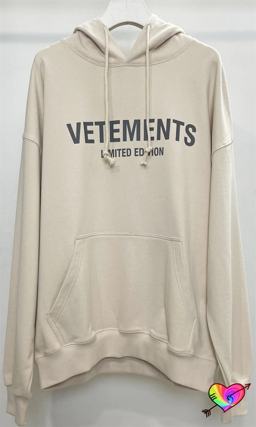 

Apricot Vetements Logo Hoodie Men Women Thick Heavy Vetements Limited Edition Hoody Oversize Fit Pullovers VTM Sweatshirts