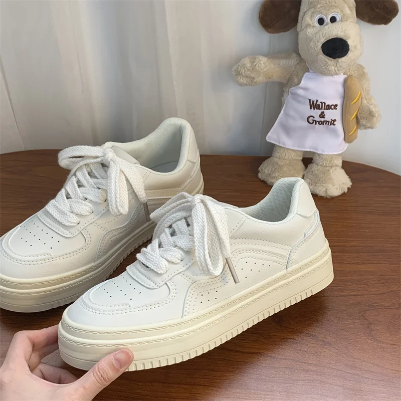 Women's leather toe small white laces breathable hole casual fashion board shoes versatile trend women's shoes