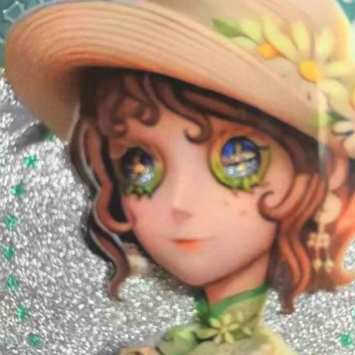 Фото Коллекционная брошь-значок Game IdentityV: Эмма Вудс и Лиза Бек (пара), 5.8 см, с двойным лазерным эффектом и блеском, подарок для фанатов аниме №5