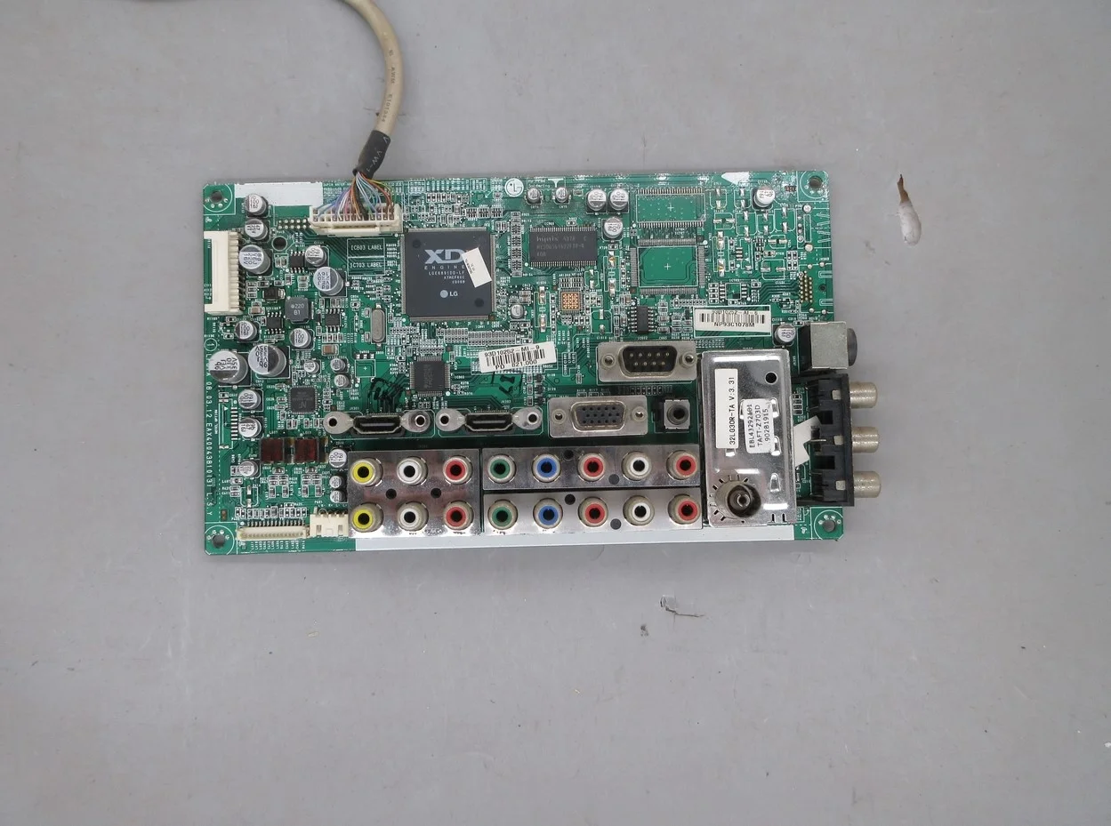 

Разборка для lg 32for lg 30r-ta материнская плата eax40043810 (3) экран lc320wxn (SA) (A2)