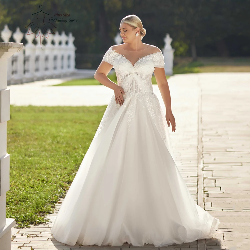 Изысканные свадебные платья а-силуэта невесты с круглым вырезом и коротким