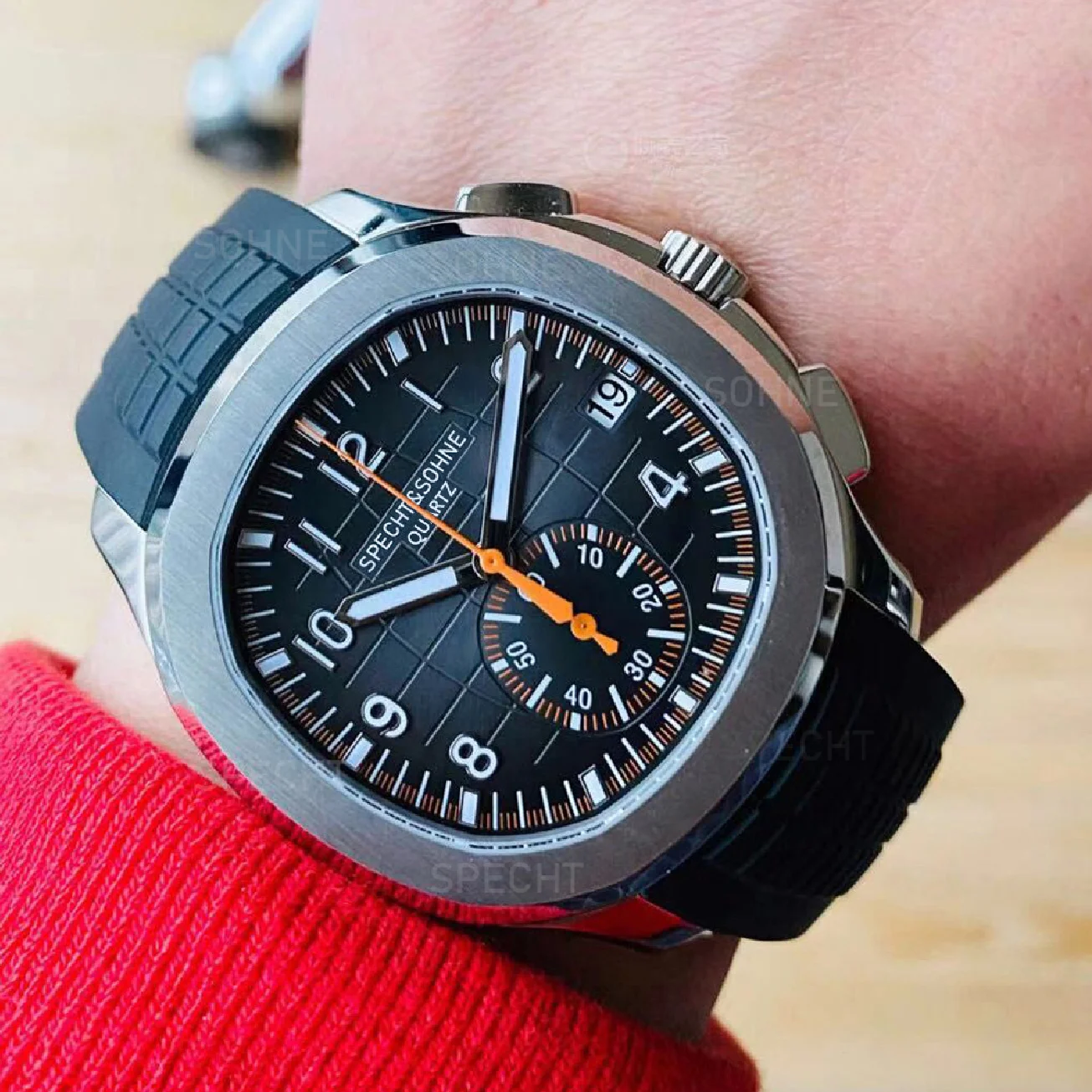 

2022 Relogio Masculino Luxury Brand Sports Watches Men Creative Watch Luminous Analog Rubber Strap Quartz Watch 30M Waterproof