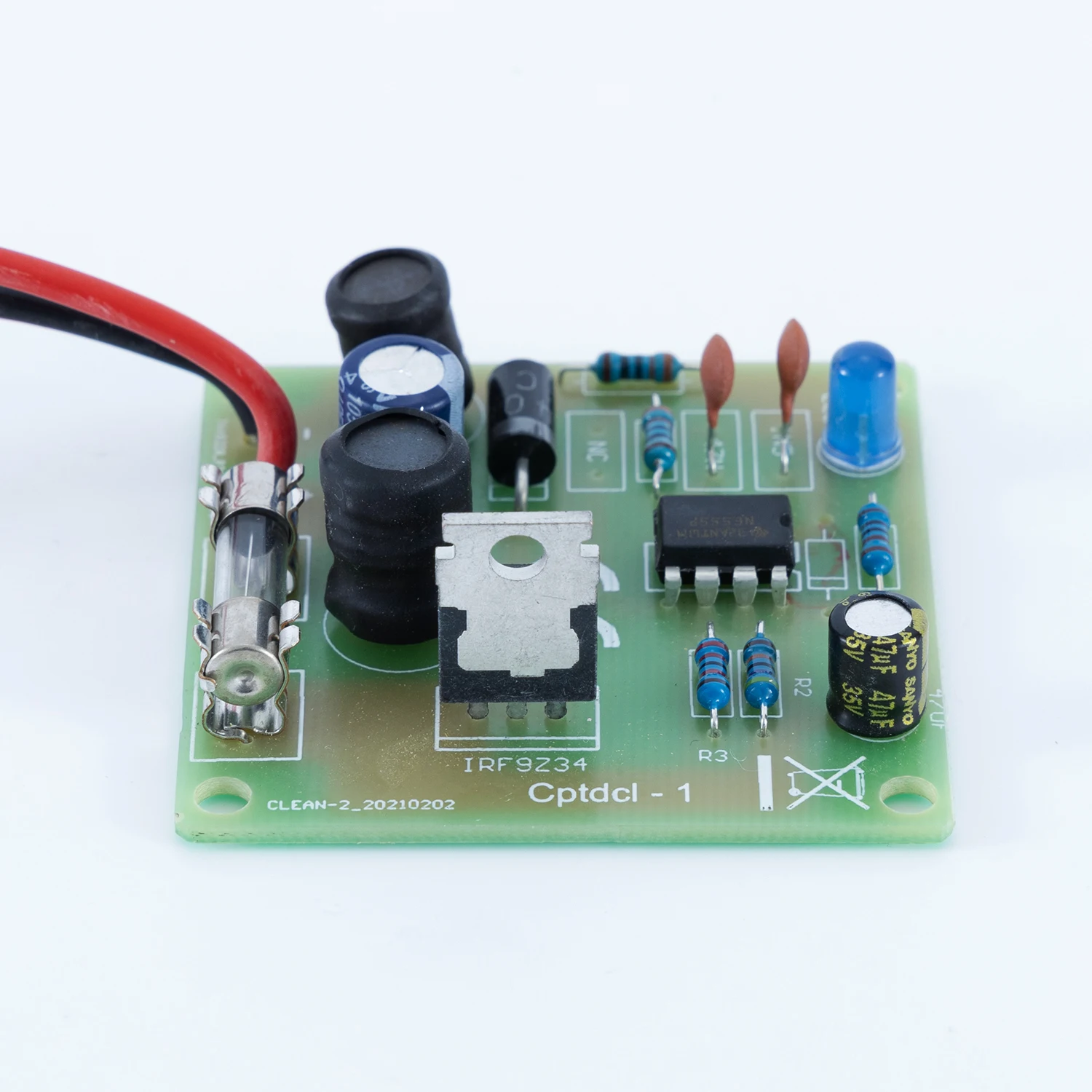 Свинцово-кислотный аккумулятор Desulfator 12 В 400 Ач