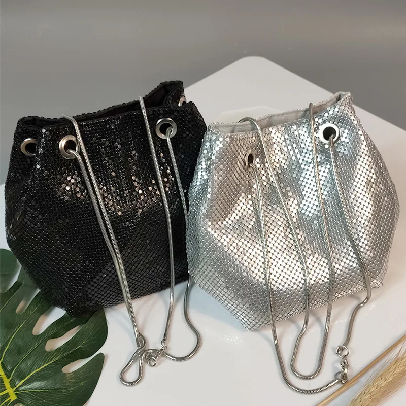 

Women's Bucket Bags Crystal Sequins Bucket Party Purse Cross Chain Shoulder Bag Small Crossbody Messenger Bags
