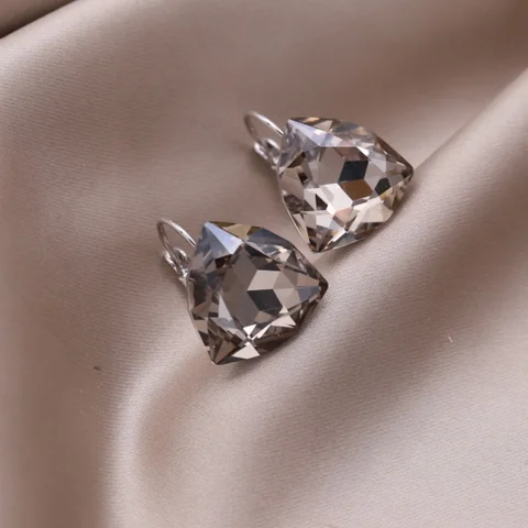 Серьги-кольца Three Branches хрусталь