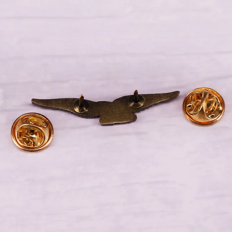 Moto Guzzi винтажная медная булавка с орлом