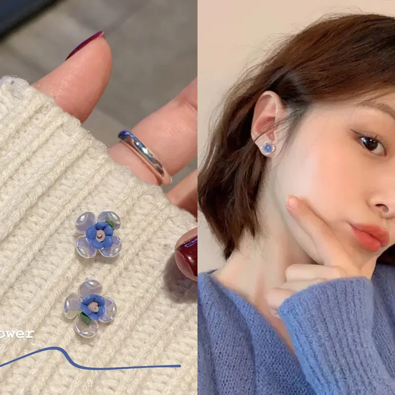 

Vintage Flower Earrings for Women Elegant Stud Earrings Cute Romantic Jewelry Female Trendy Floral Ear Studs Gifts Wholesale