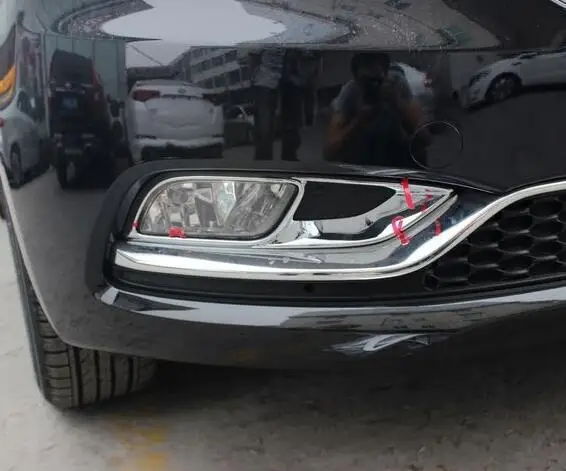 Akcesoria samochodowe do Kia K3 2013 2014 2015 Przednie światło przeciwmgielne galwanizowane dekoracyjne jasne ramy Przednia osłona lampy