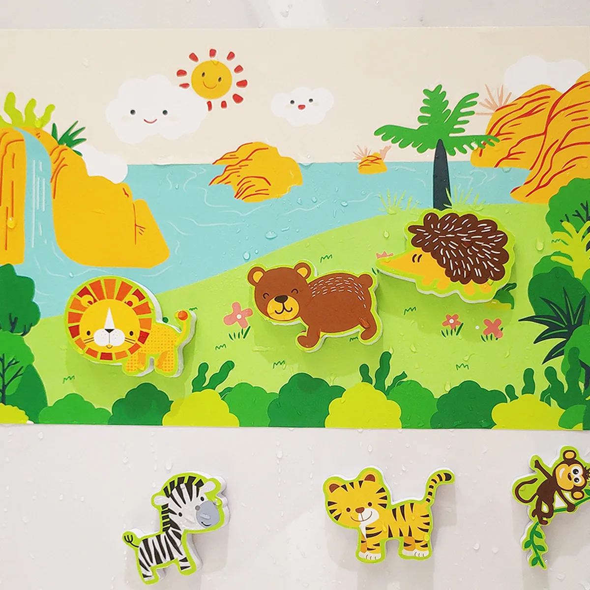 Детская игрушка для ванны