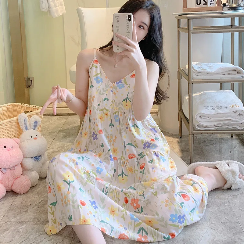 Young La Sweet Thin Cotton Nightgown Spaghetti Straps V-Neck Floral Print Summer Dresses Length To The Shank One Size Sleepwear