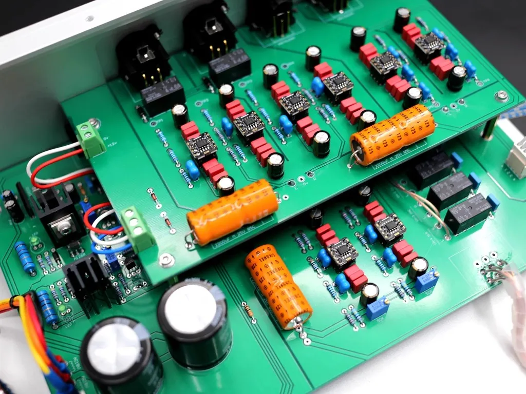 Ведущая версия для справки MBL6010D схема C9.2 полностью сбалансированный