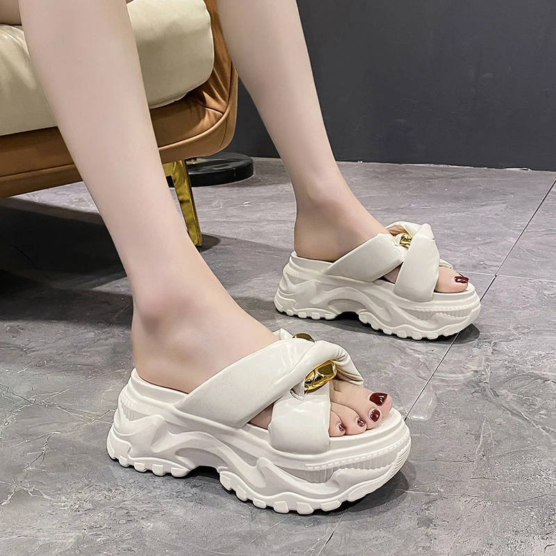 

Summer Soft Leather Slippers Women Outside Chunky Sandals New 2022 Wedges Platform Pearl Shoes Woman Flats Beach Flip Flops 7CM