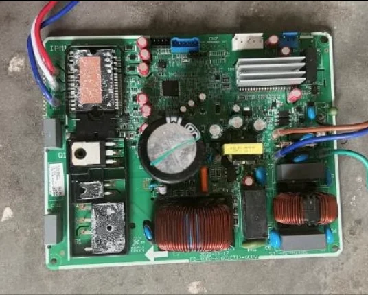 

1pc used TCL Air conditioner board FR-4(KB-6160)CTI-600V A010419 V1.1