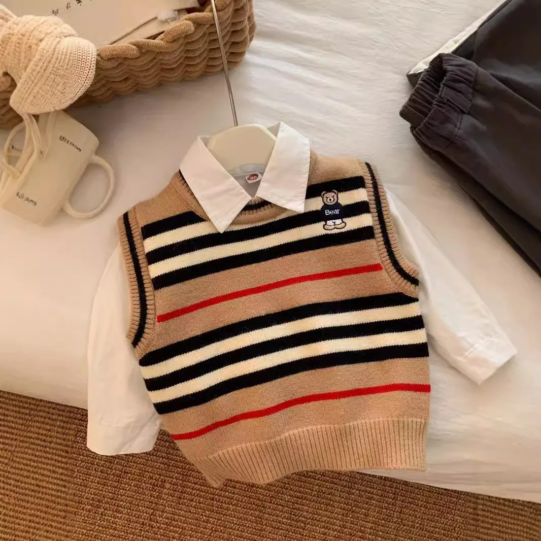 Вязаный жилет с рисунком медведя для маленьких девочек и мальчиков полосатый
