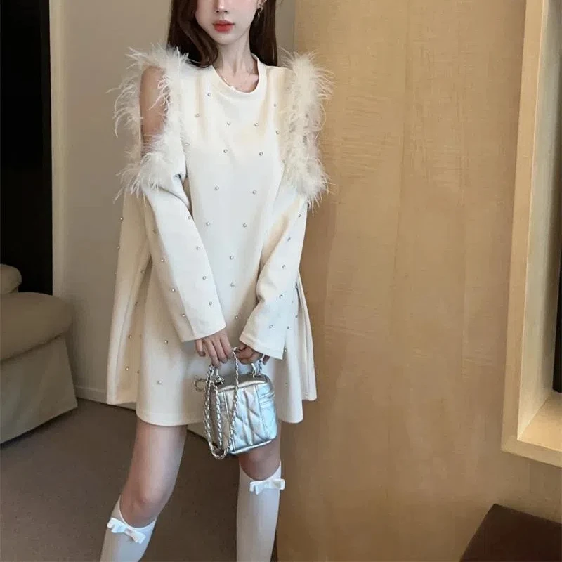 Темпераментные свободные футболки с открытыми плечами весенне-осенние новые