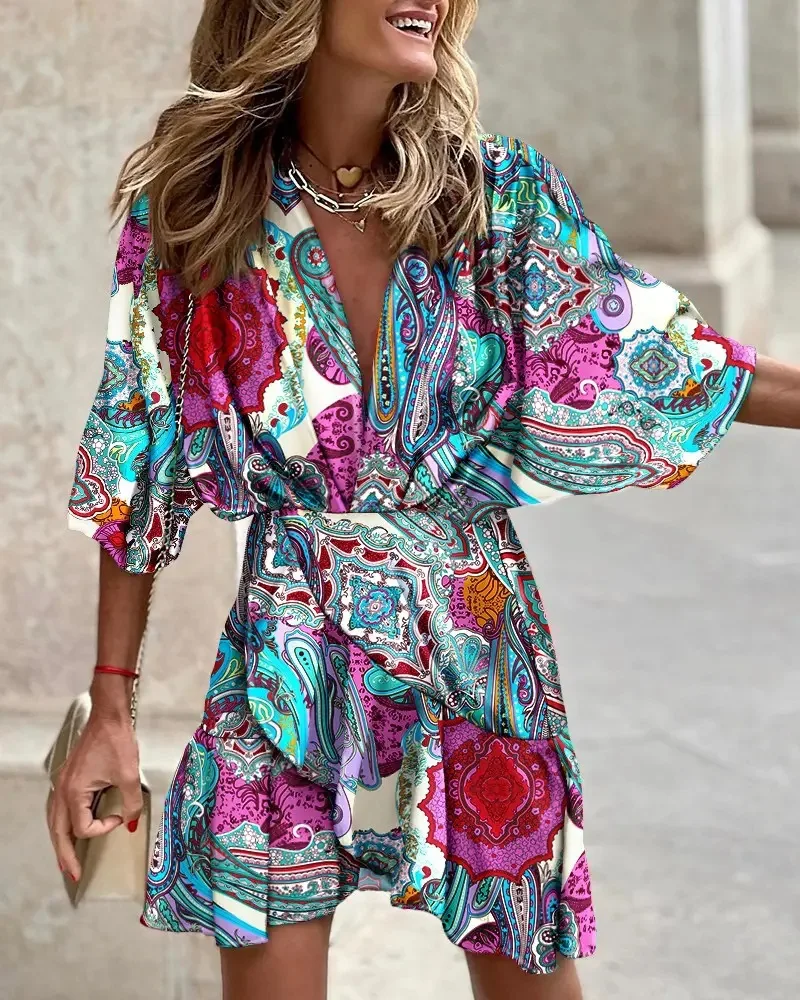 

2022 New Women Dresses Batwing Half Sleeve Deep V-Neck Lady Fashion Tropical Print Ruffle Hem Dress Summer