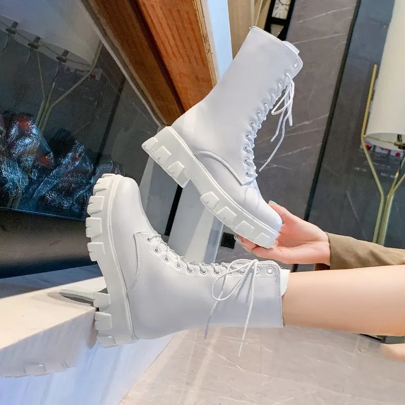 

Women's Martens Boots PU Leather White Ankle Boots Autumn Winter Motorcycle Boots Fashion Female Chunky Heel Platform Boots