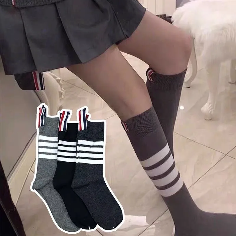 

1 Pairs Of New THOM BROWNE Short Socks Solid Color Simple Men and Women Short Tube Low Socks Tide Brand Breathable High Socks