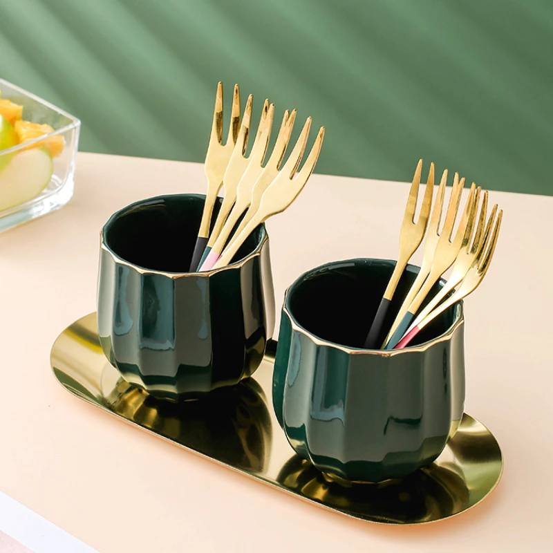 

Вилка для фруктов, из нержавеющей стали