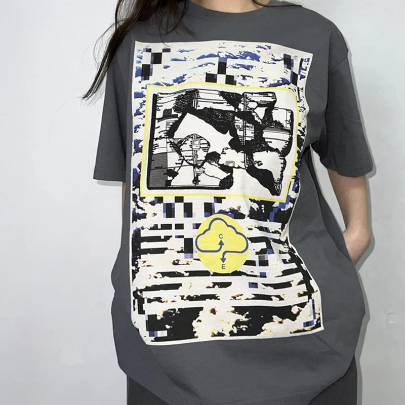 

Top Quality Fashion Cav Empt Batik Grey Geometric Pattern T Shirt Men 1:1 CAVEMPT Women Oversized C.E T-shirt Couple Tee