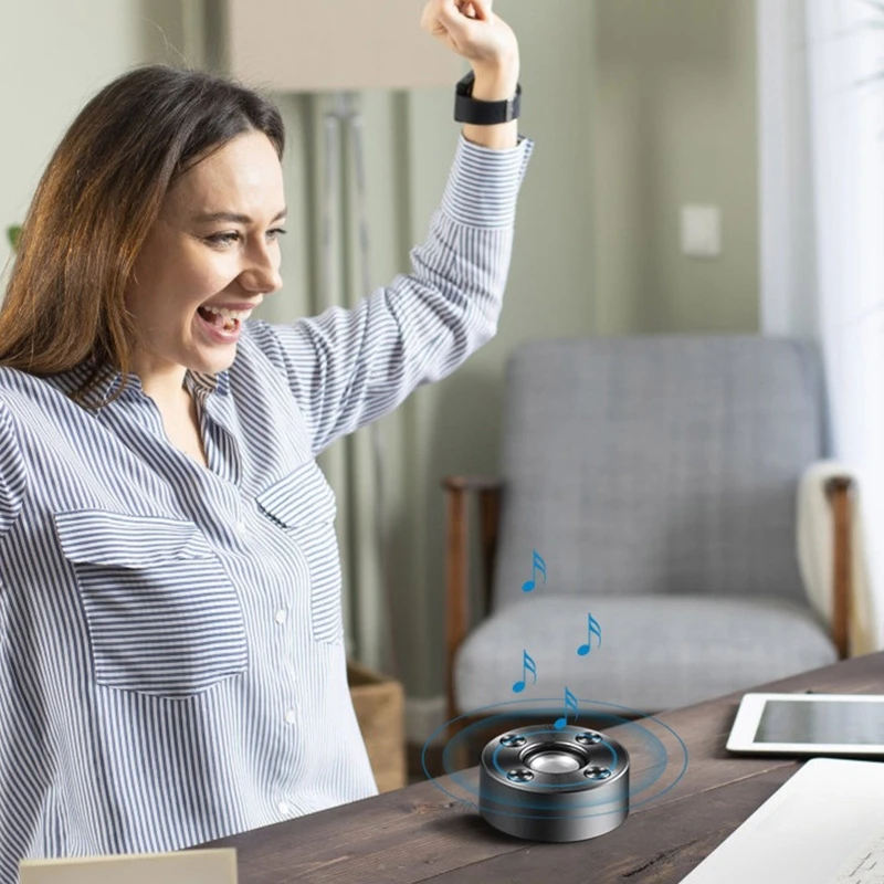 TWS колонка с глубокими басами BT5.0 портативный микрофон шумоподавлением