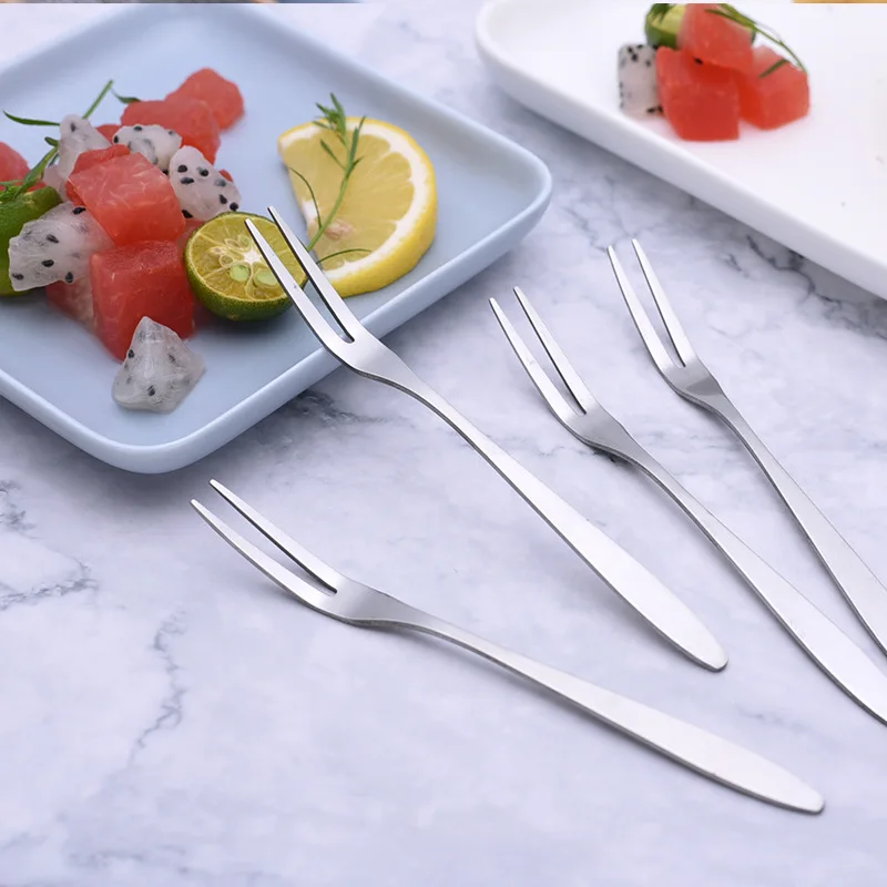 

TECHOME 10pcs/lot Stainless Steel Fruit Forks For Restaurant Cafeteria Home Party Dessert Fork Lovely Cake Fork Tableware 13cm