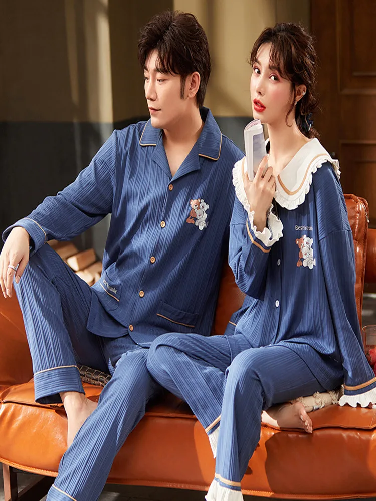 The spring and autumn period and the couple pajamas cotton long sleeve men and women big yards female household to qiu dong