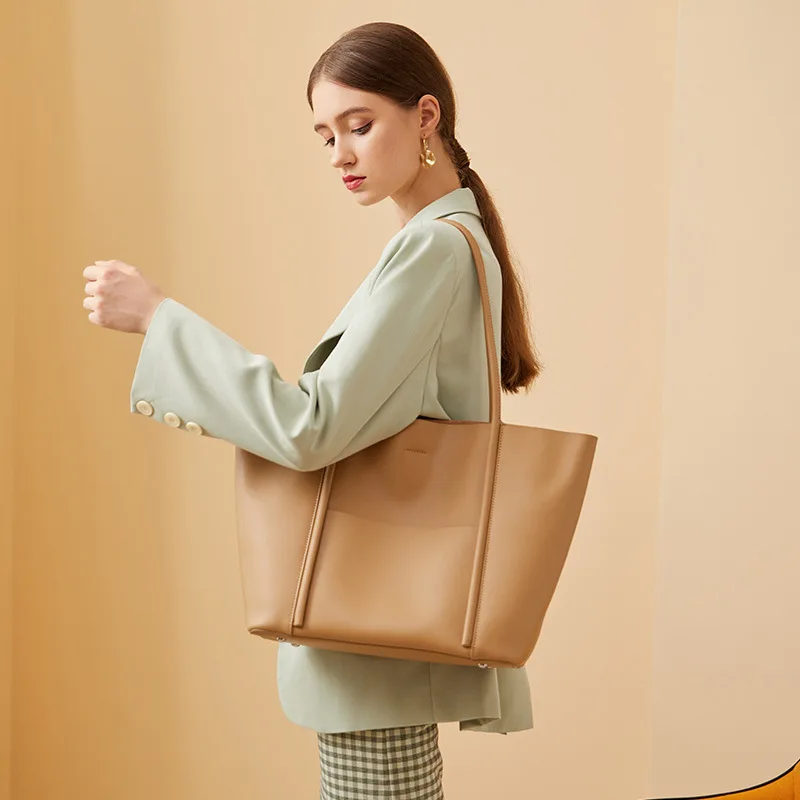 

2022 new leather women's bag Tote bag summer tote bag cowhide work commute shoulder bag women's large capacity