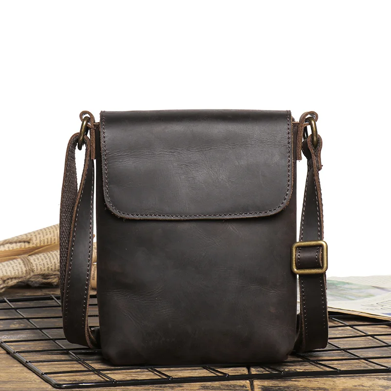 

Retro Men Zipper Flip Black Small Shoulder Bag Genuine Leather Sling Crossbody s Minority Design Man Simple Phone