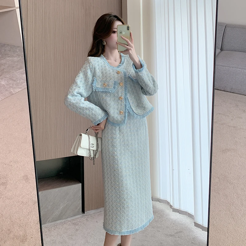 

Женский твидовый костюм, элегантный маленький очаровательный костюм, короткая куртка на золотых пуговицах с бахромой и длинная юбка с бахромой, Осень-зима