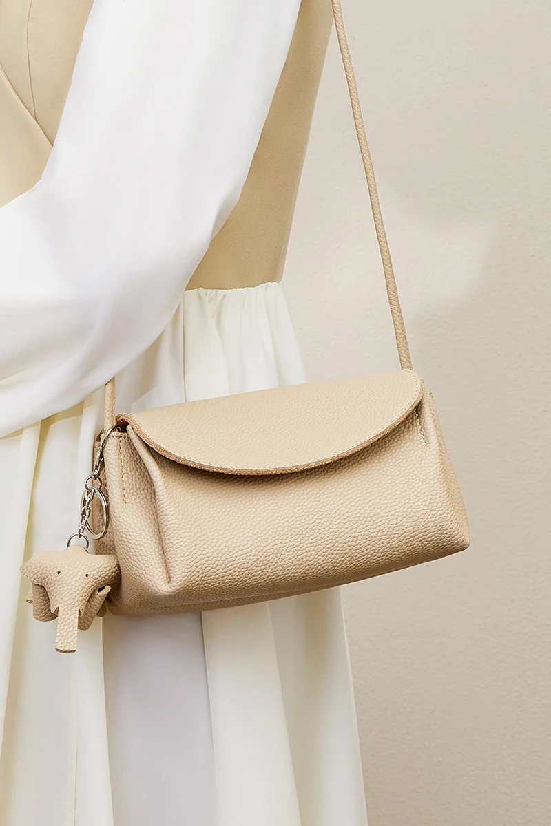 

Soft leather bag women's new Joker top layer leather slung cloud bag armpit bag mini shoulder bag